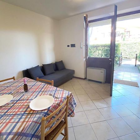 Apartment With Garden And Grill - Green Residence Sirmione Desenzano del Garda Extérieur photo