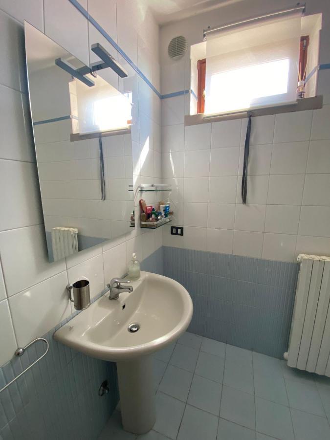 Apartment With Garden And Grill - Green Residence Sirmione Desenzano del Garda Extérieur photo
